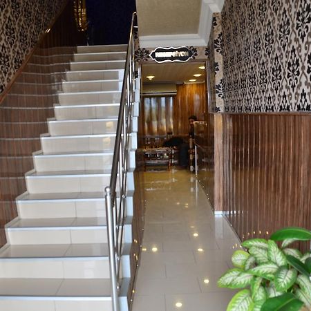 Istiklal Hotel Sanlıurfa Екстериор снимка