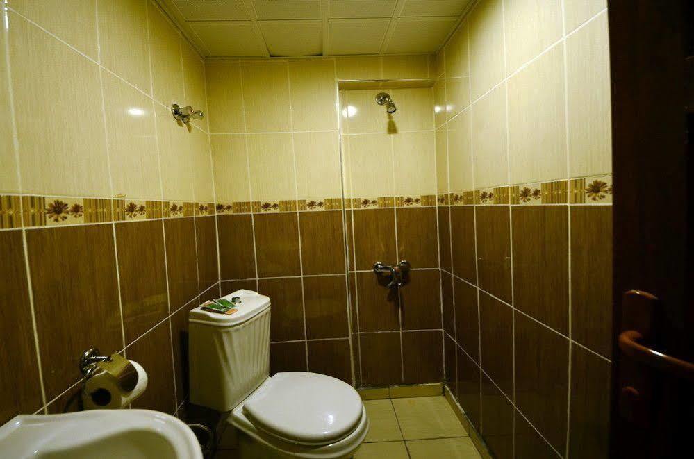 Istiklal Hotel Sanlıurfa Екстериор снимка