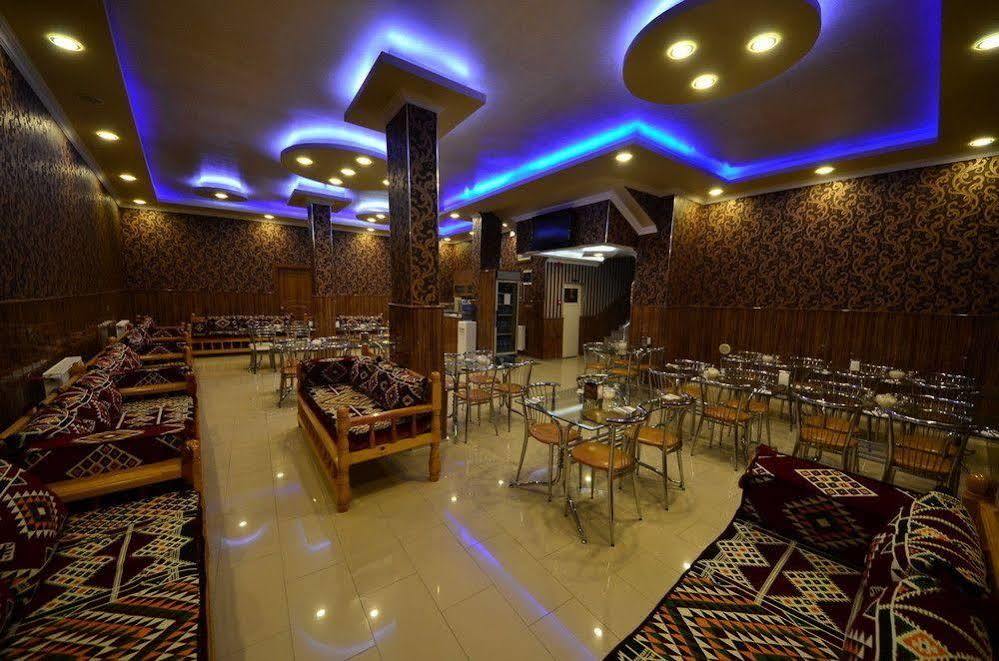 Istiklal Hotel Sanlıurfa Екстериор снимка